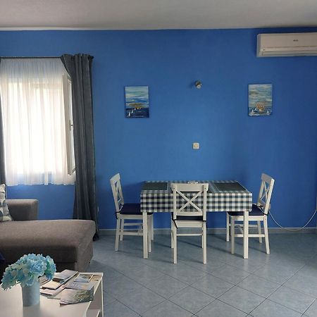 Apartments With A Parking Space Postira, Brac - 2911 Екстер'єр фото
